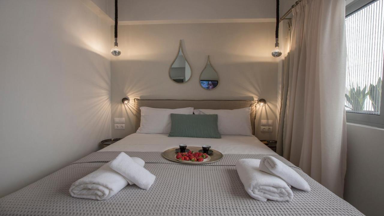 Ermou Stylish Suites By Ghh 아테네 외부 사진